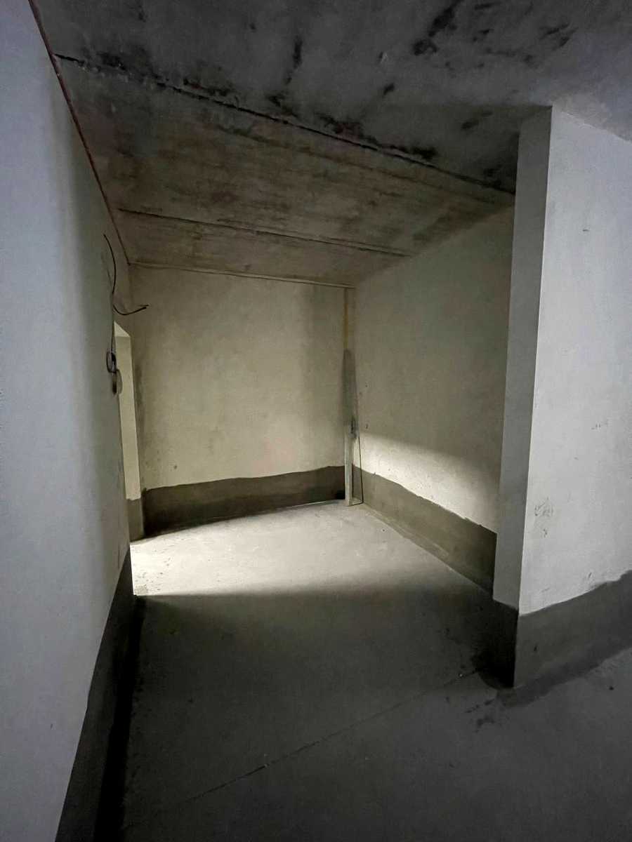 1857282024678048