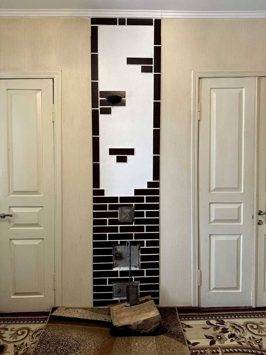 1857284328418325