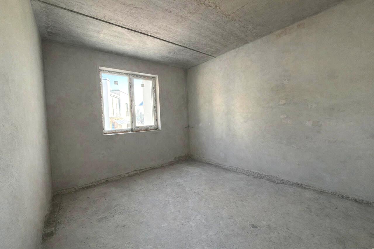 1857288013658819