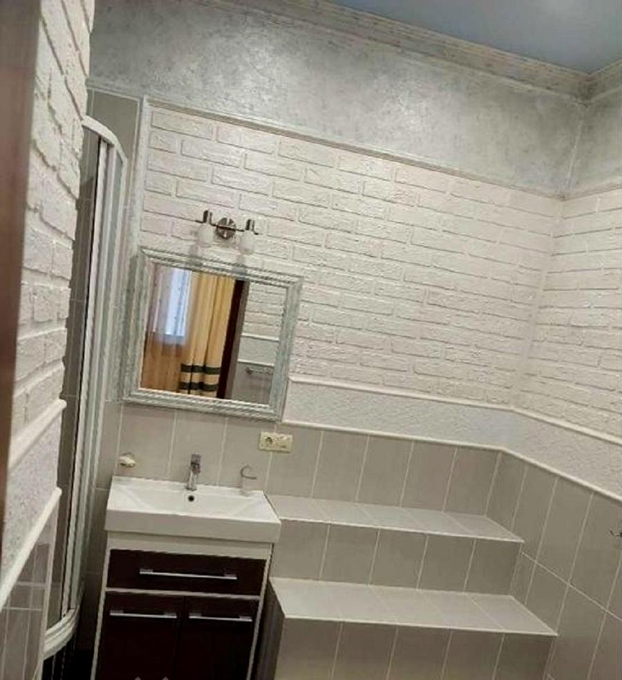 1857373747645937