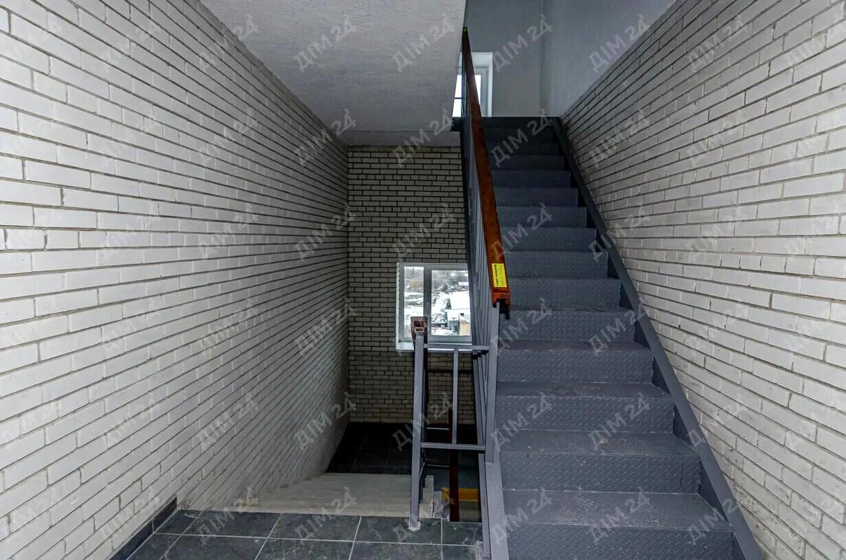 1857378500576400