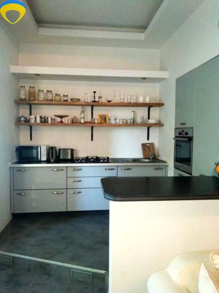 Дом по адресу ул. 37-я линия (площадь 400 м²) - Atlanta.ua - фото 3