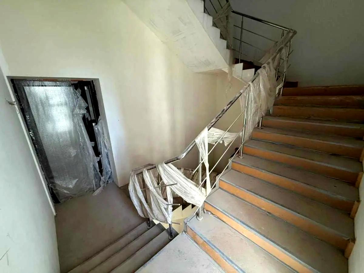 1857382244332715
