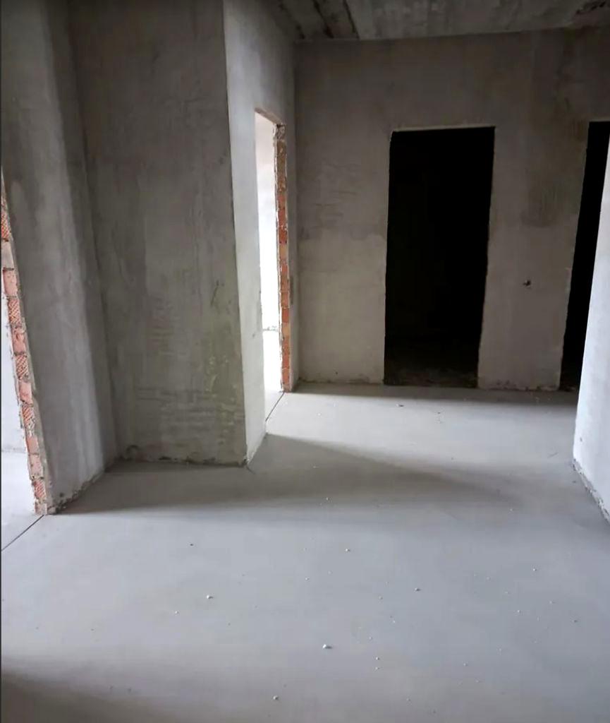 1857383123773407