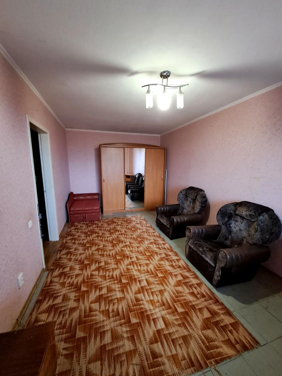 1857451792056327