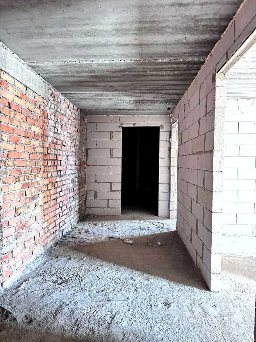 1857457146241286