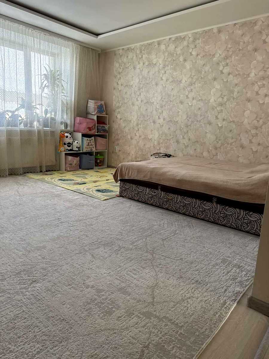 1857471878179323
