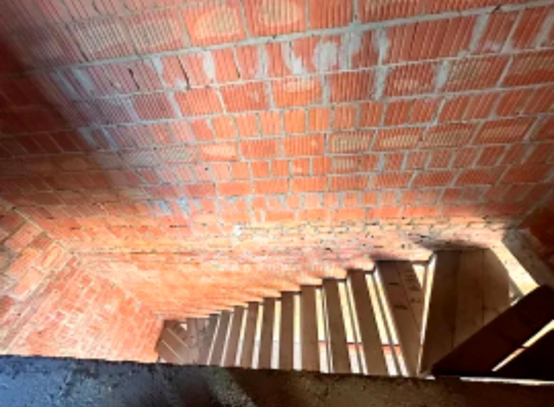 1857484213532842