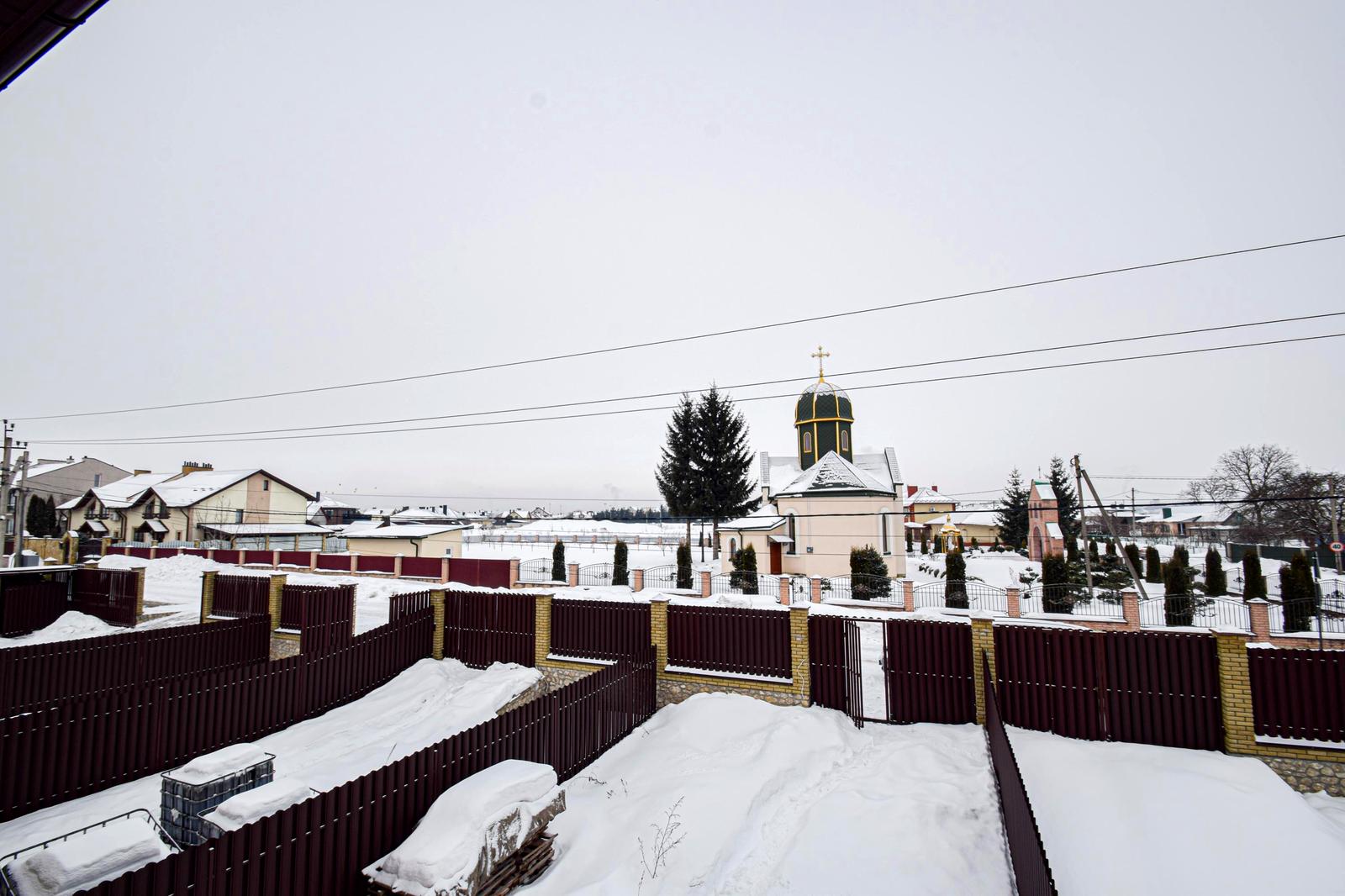 1857538393373210