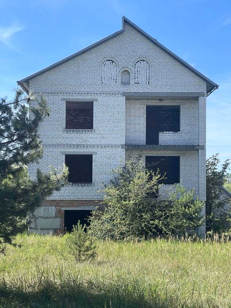 1857545978492241
