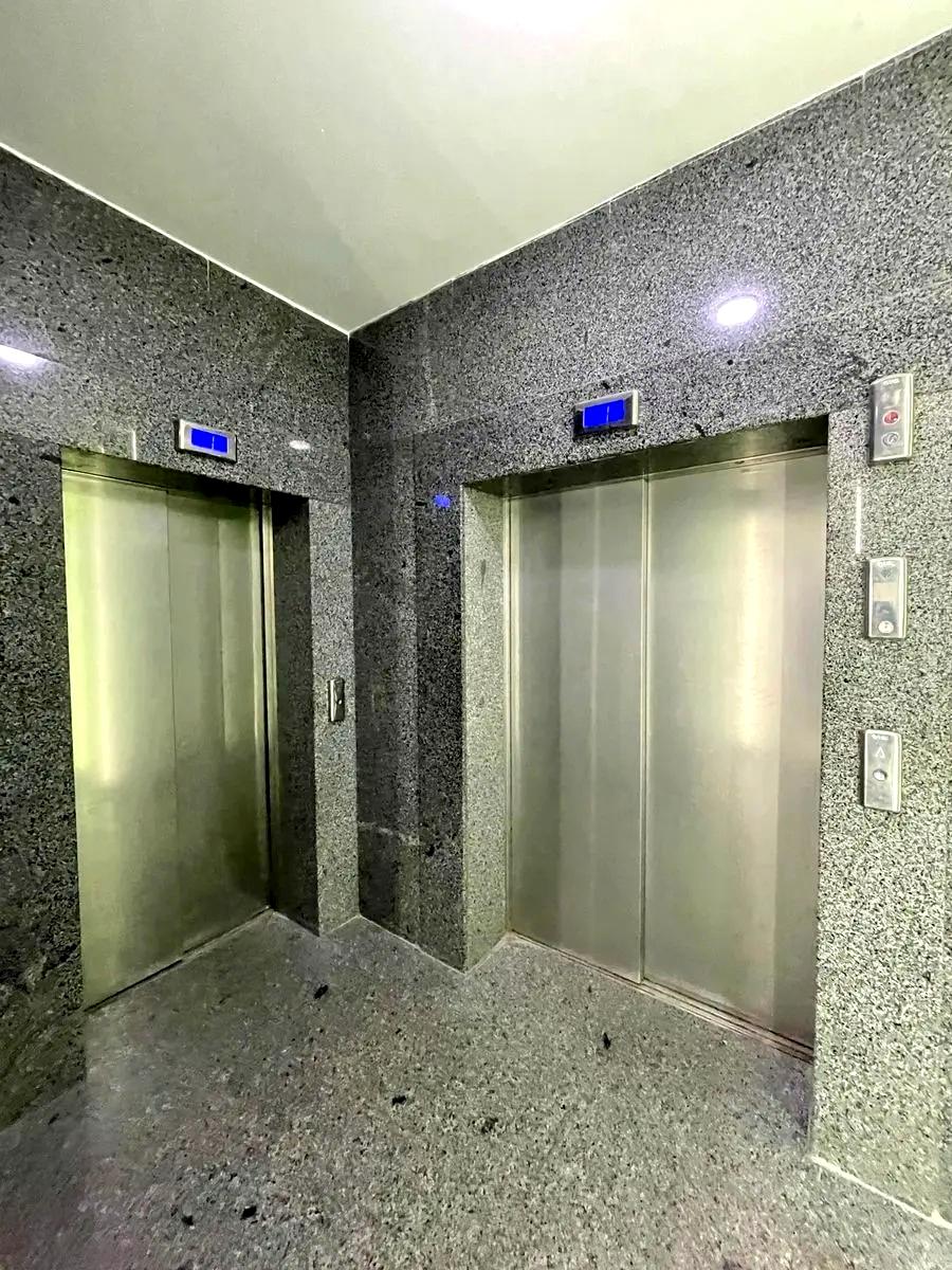 1857549933601154