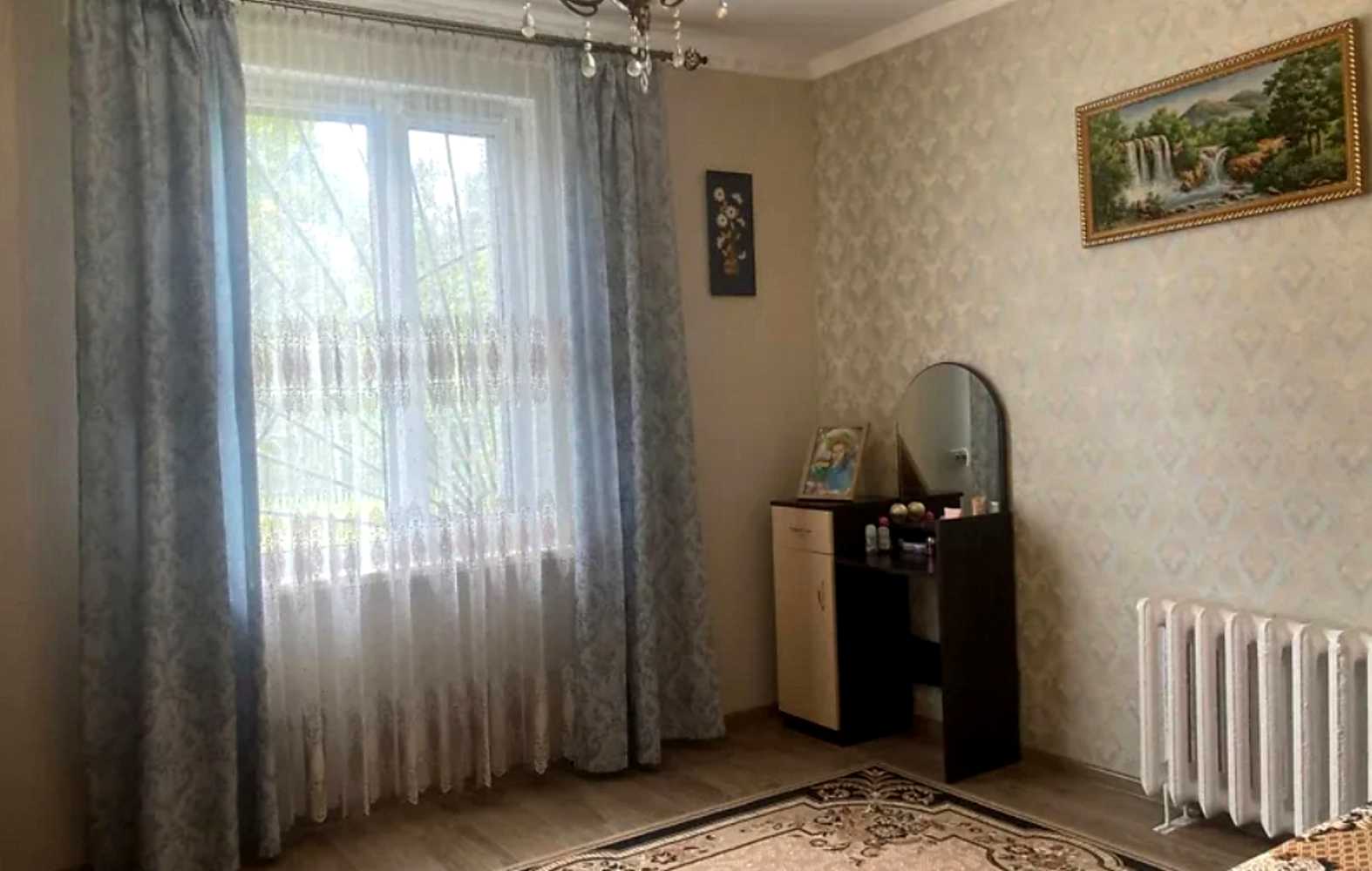 1857563115030942