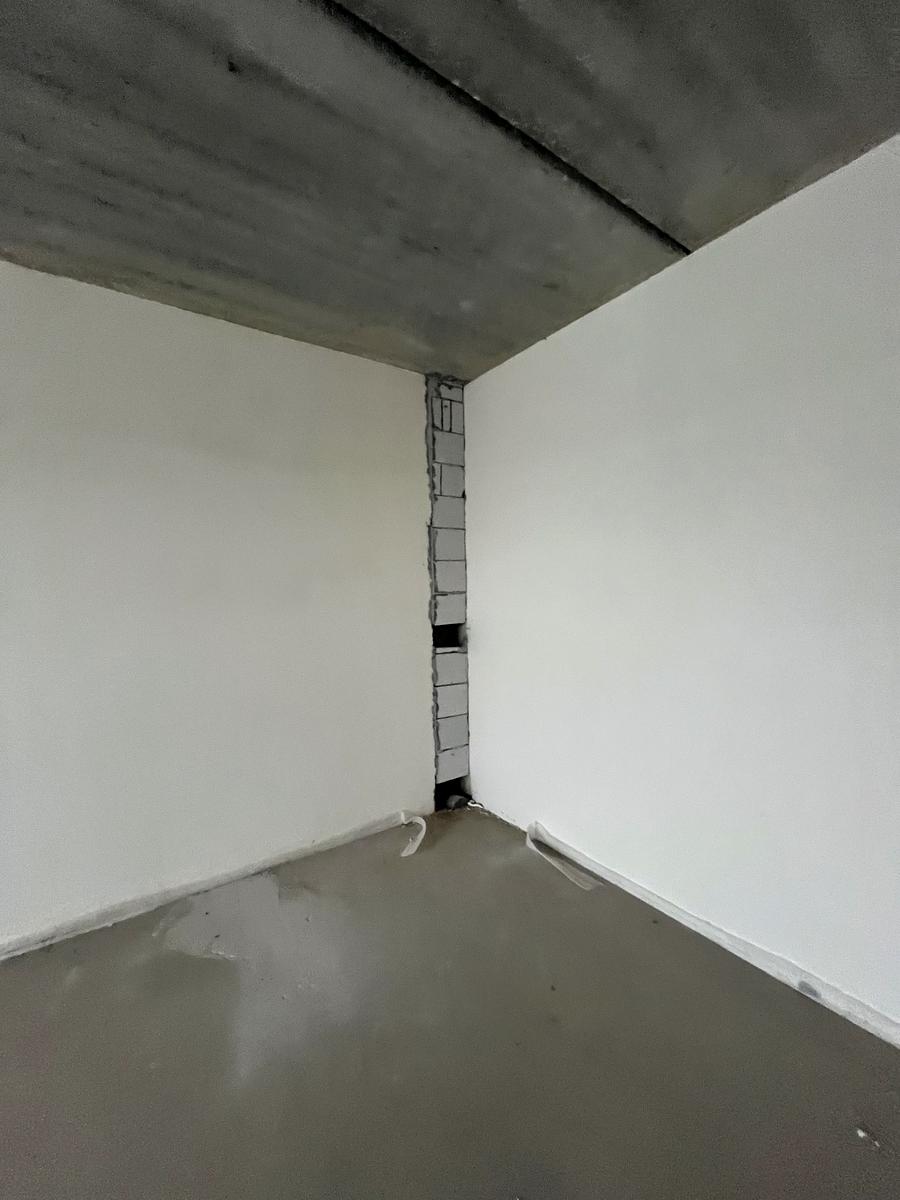 1857564563302184