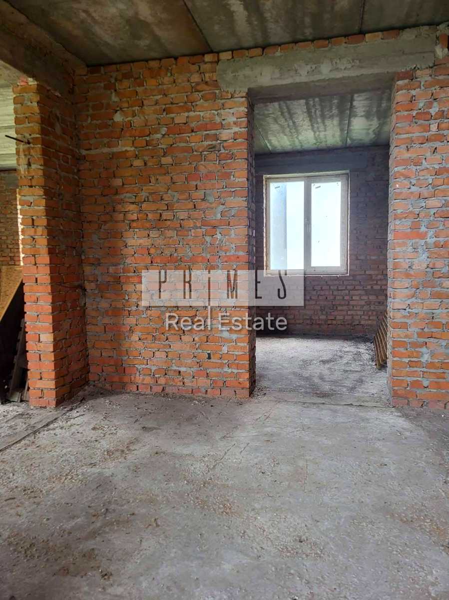 1857639437632553
