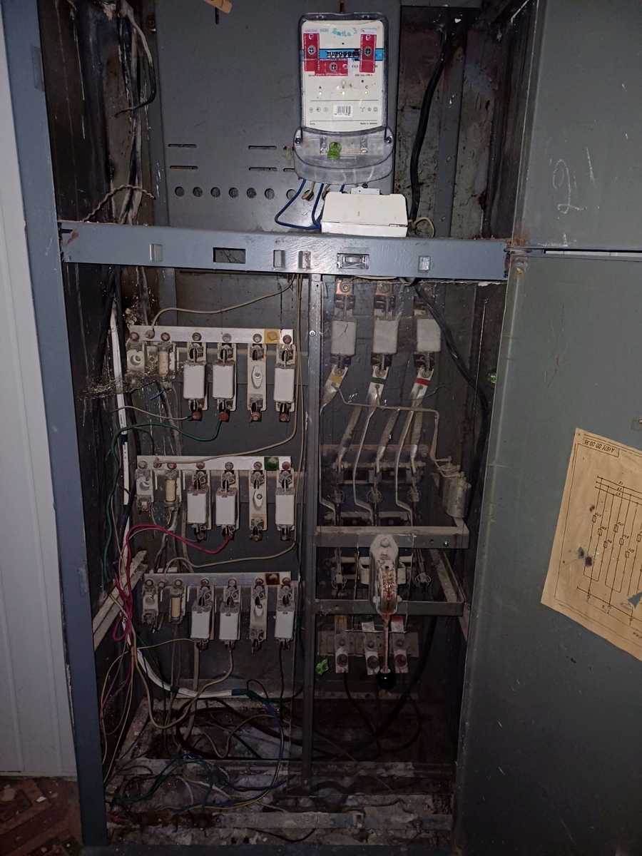 1857639960888978