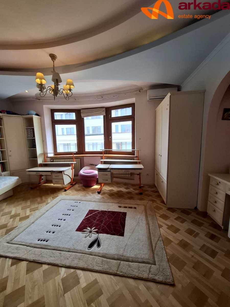 1857820846740242