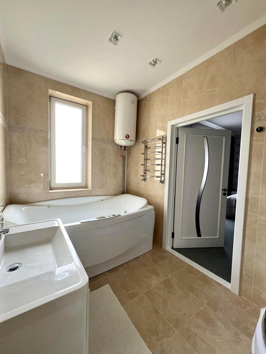 Багатокімнатна квартира за адресою вул. Соборна (площа 210 м²) - Atlanta.ua - фото 24