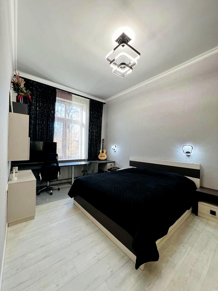 Багатокімнатна квартира за адресою вул. Соборна (площа 210 м²) - Atlanta.ua - фото 9