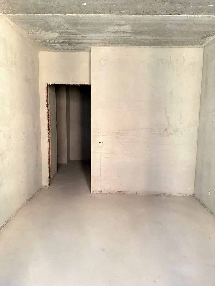 1857907856293284