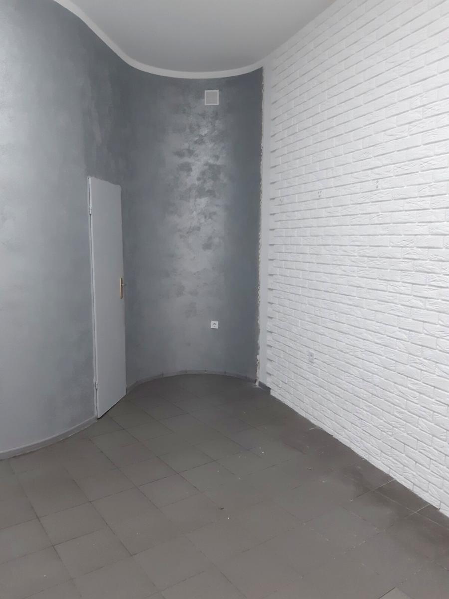 1857943798242946