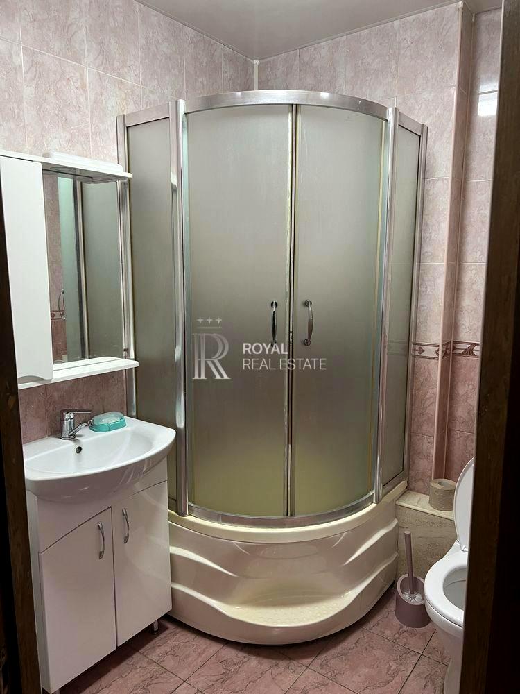1858014380317825