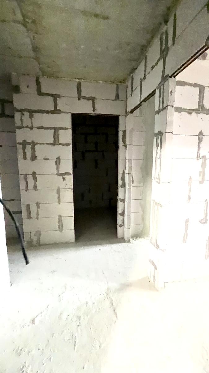 1858090277390603