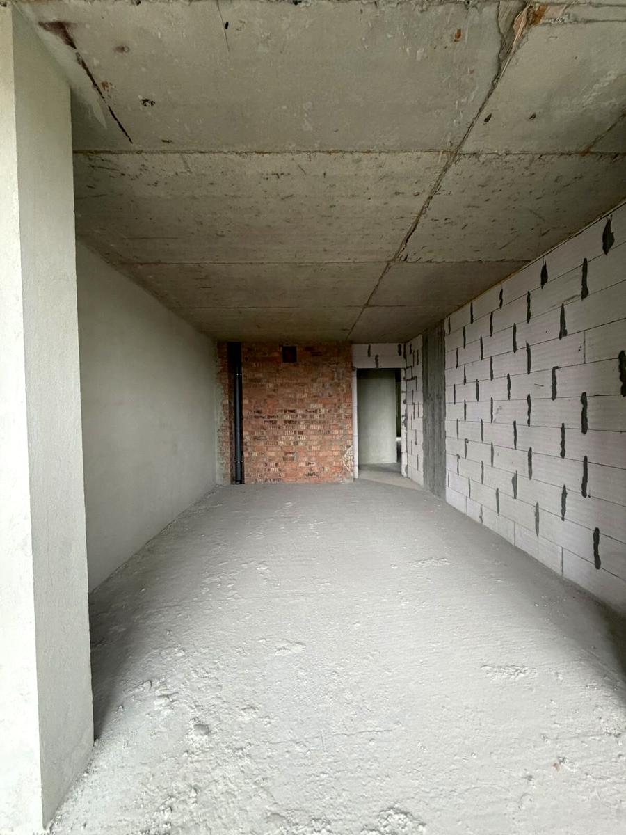 1858090277726717