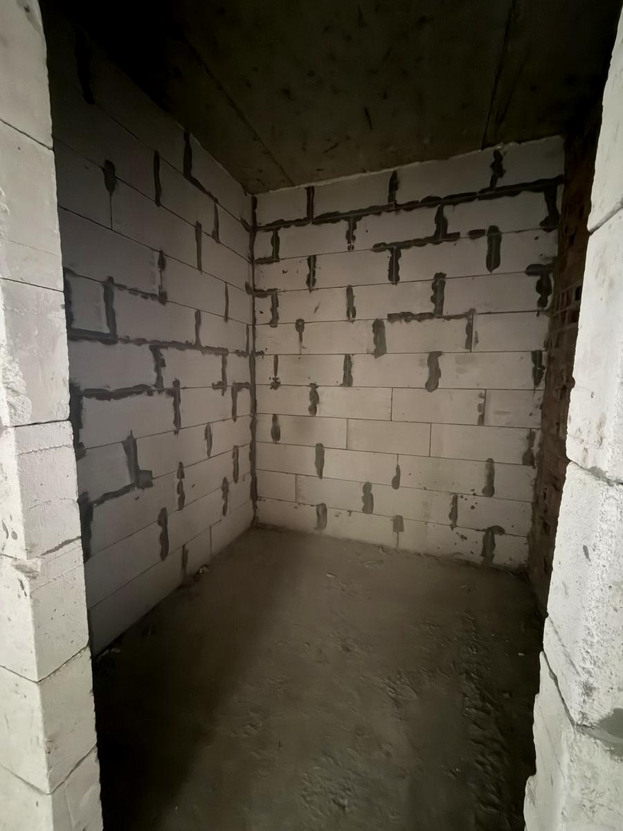 1858090277989792