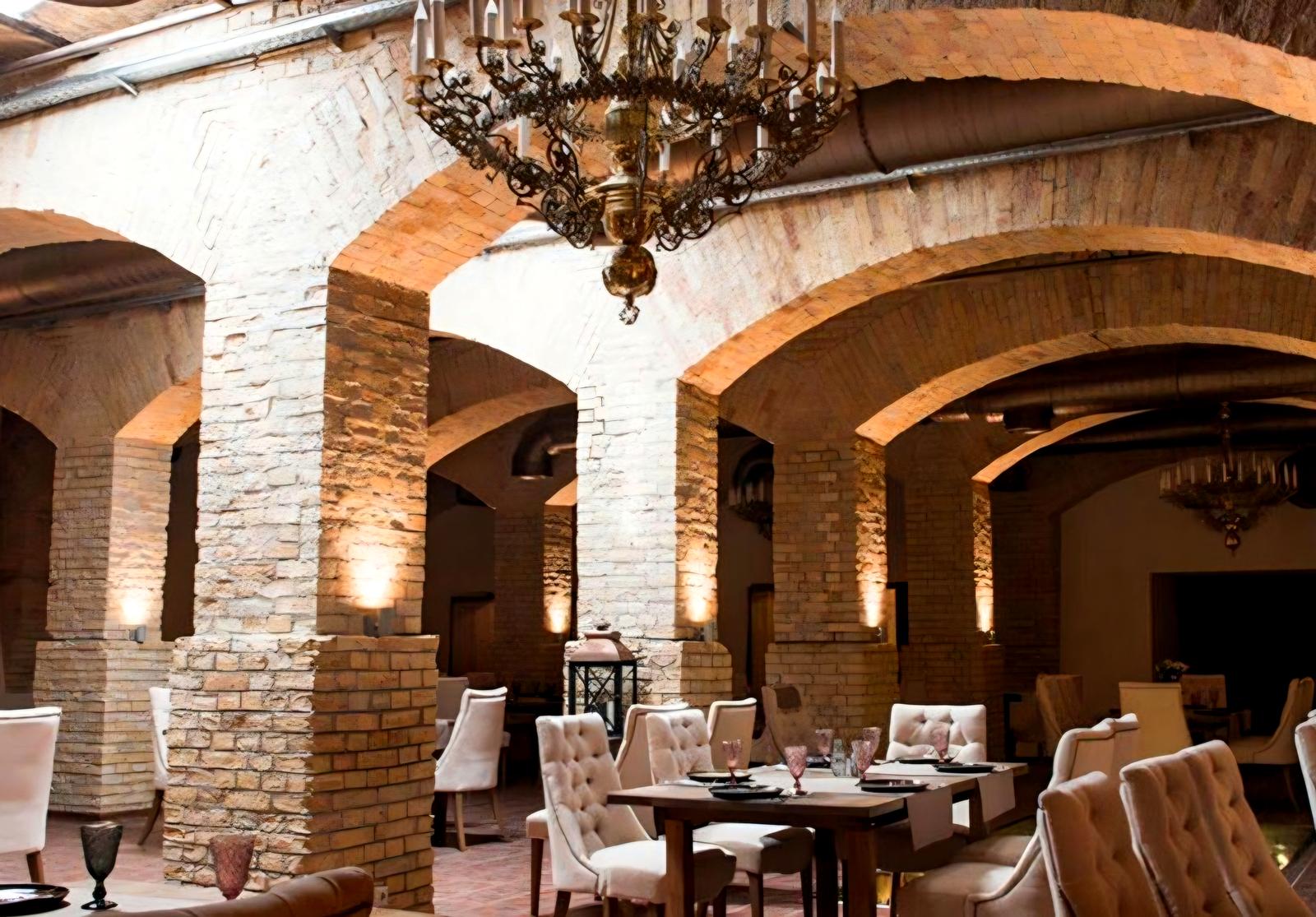 Коммерческая недвижимость по адресу ул. Грушевского (площадь 1098 м²) - Atlanta.ua - фото 6