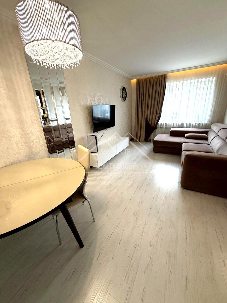 1858100709942668