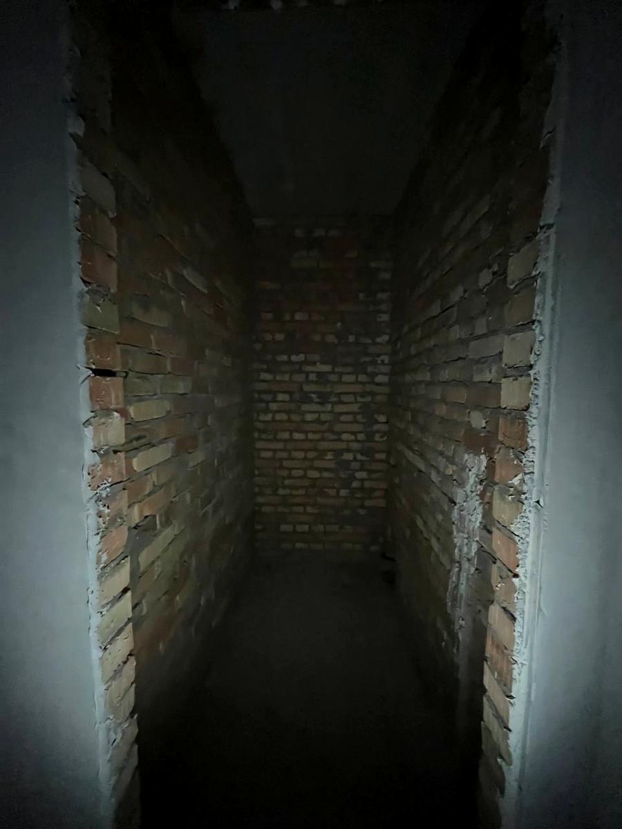 1858104476071739