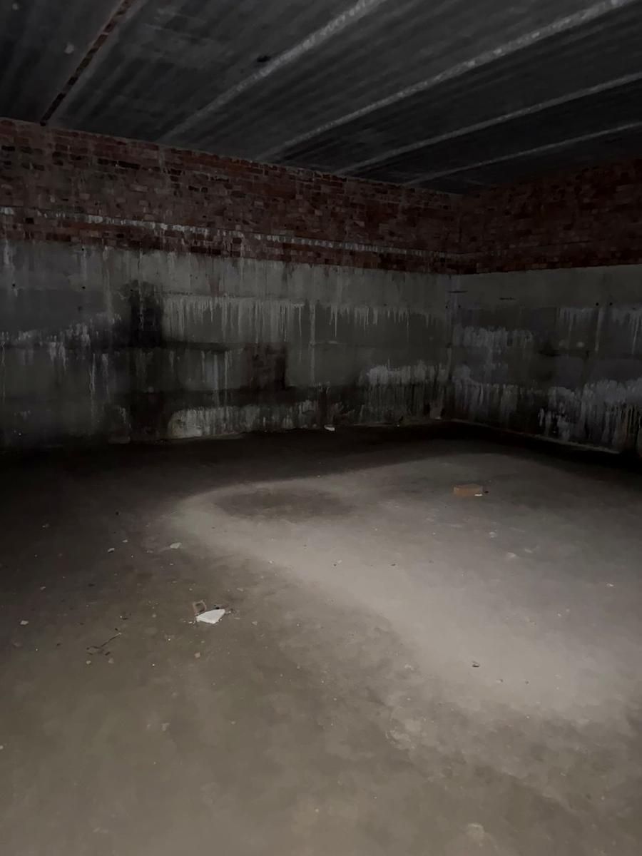 1858128965359343
