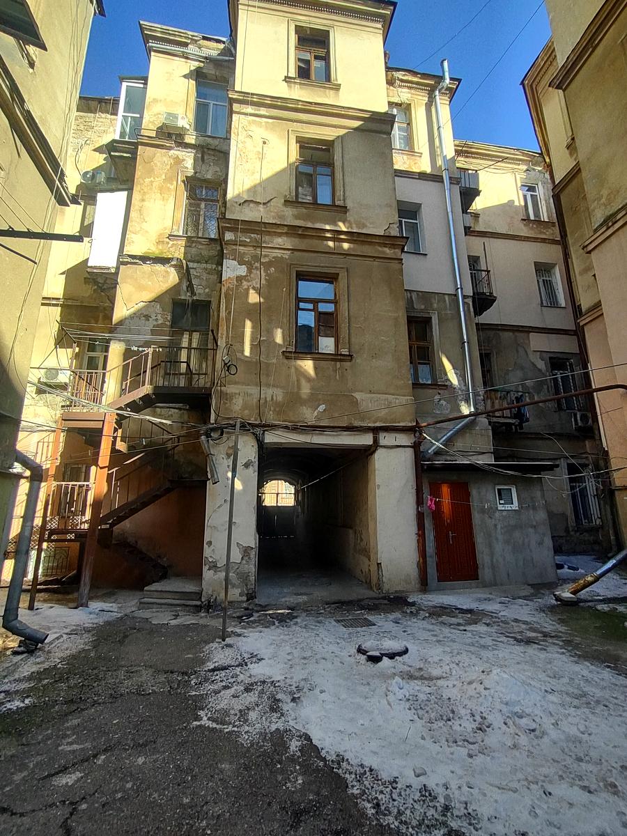 2-кімнатна квартира за адресою вул. Ніжинська (площа 40 м²) - imageAlt 5 2-кімнатна квартира за адресою вул. Ніжинська (площа 40 м²) - Atlanta.ua - imageAlt 5