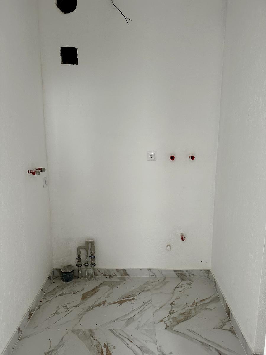 1858191248632280