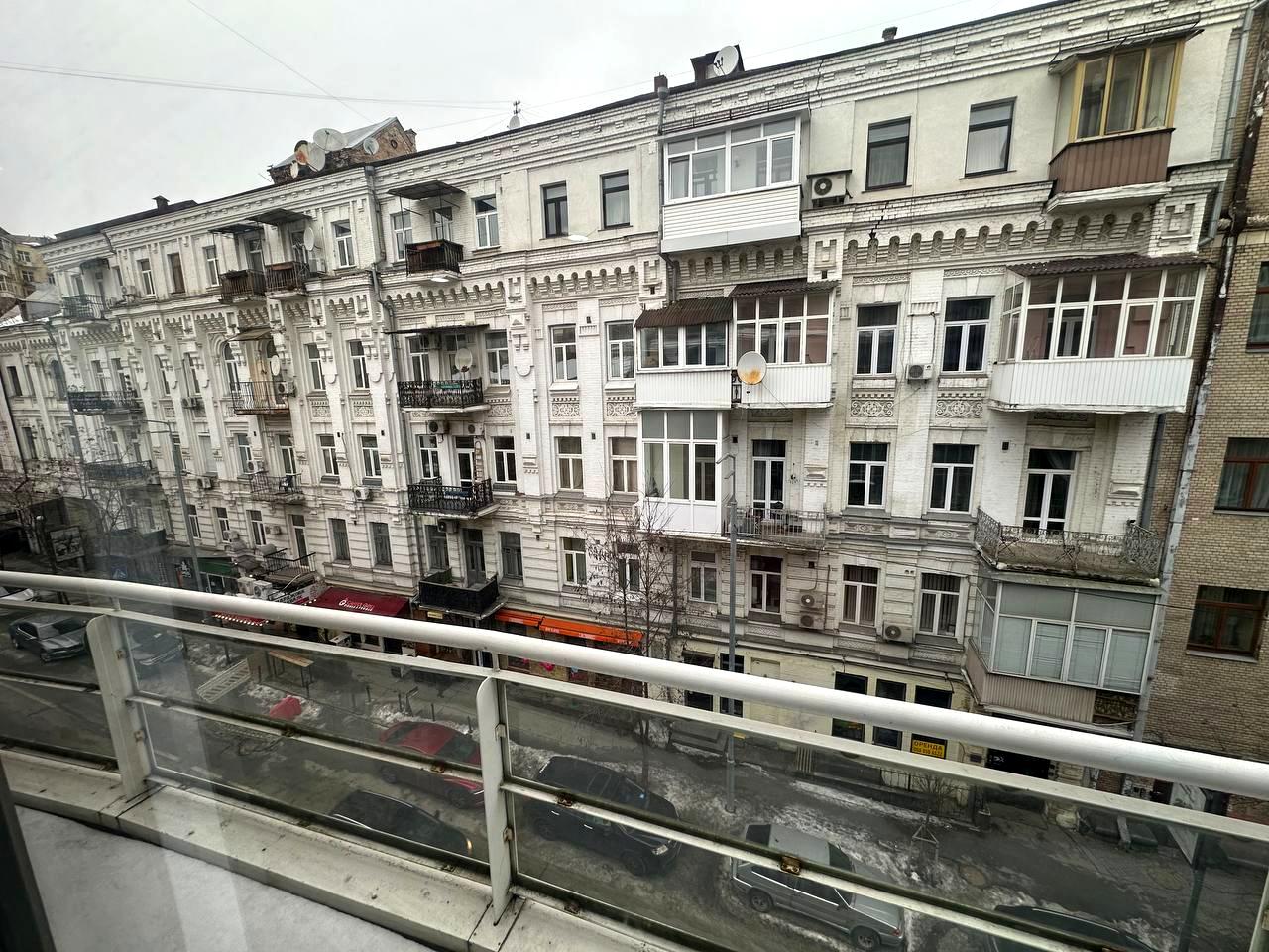 1858204514316757