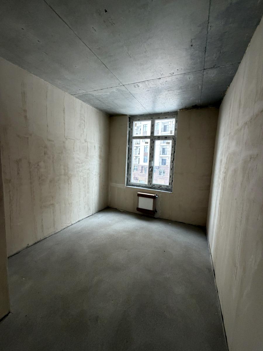 1858282702222825