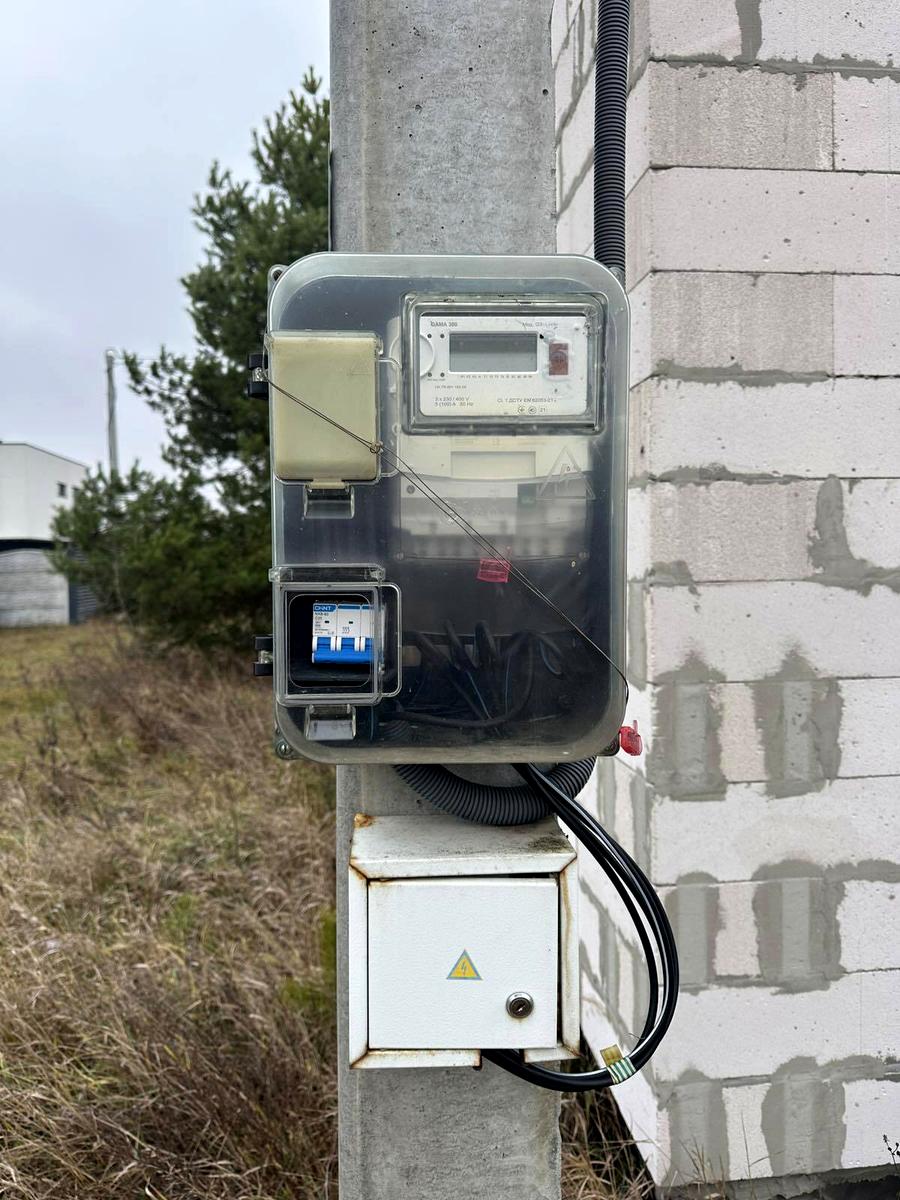 1858298624541134