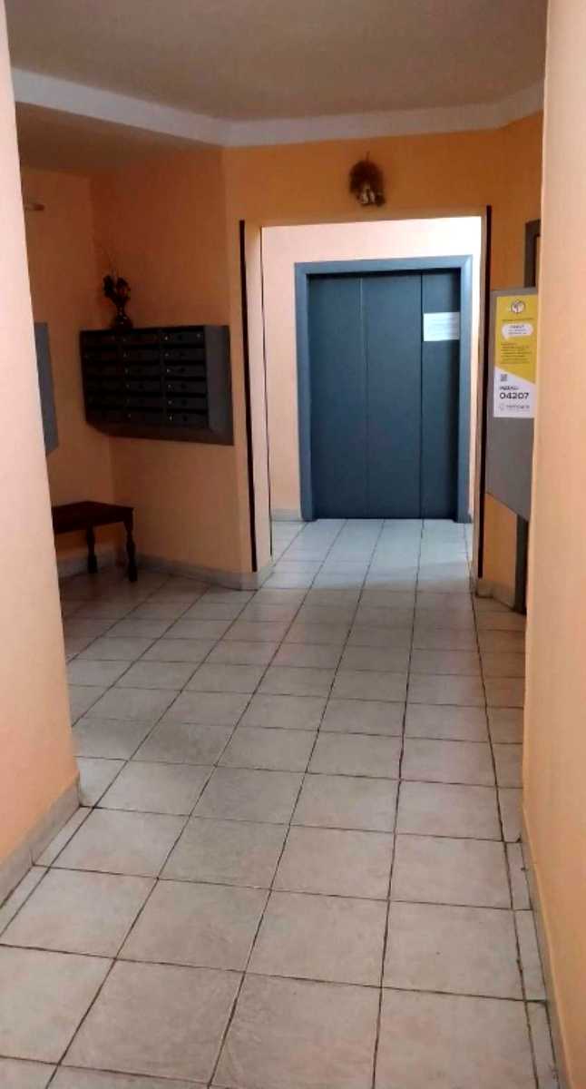 1858361405628595