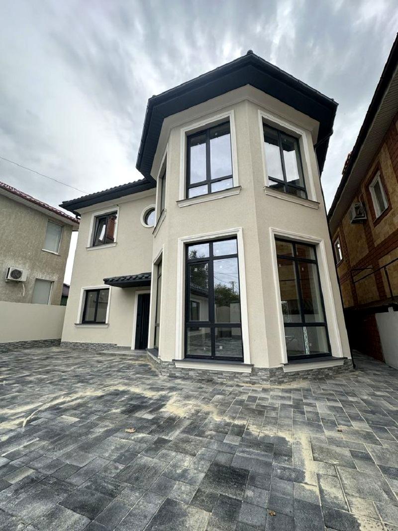 Будинок за адресою вул. Відважних (площа 150 м²) - imageAlt 2 Будинок за адресою вул. Відважних (площа 150 м²) - Atlanta.ua - imageAlt 2