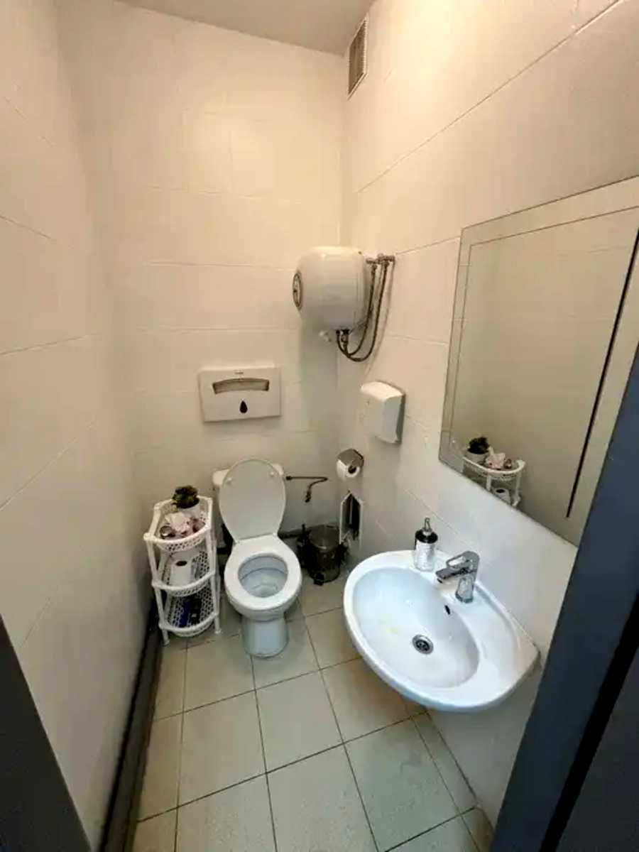 1858377803598920