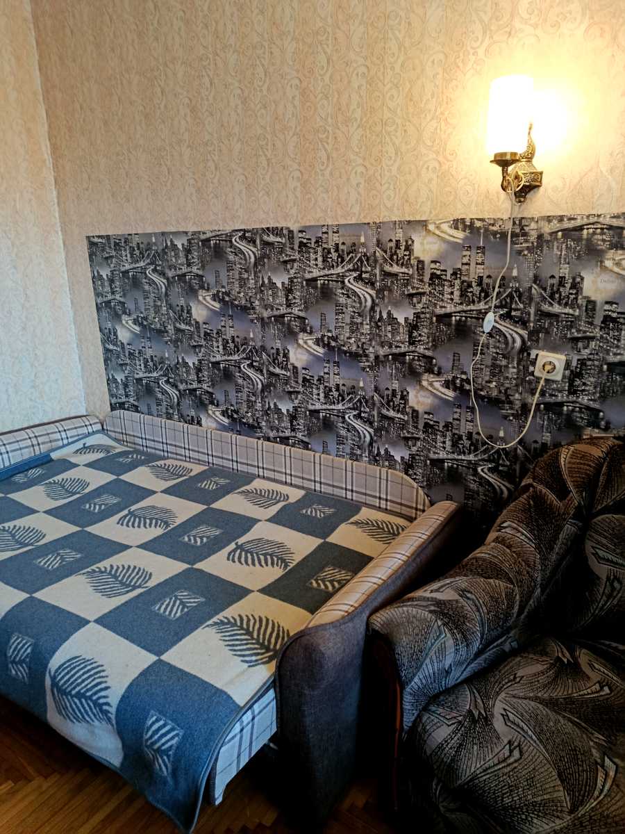 1858397666562974