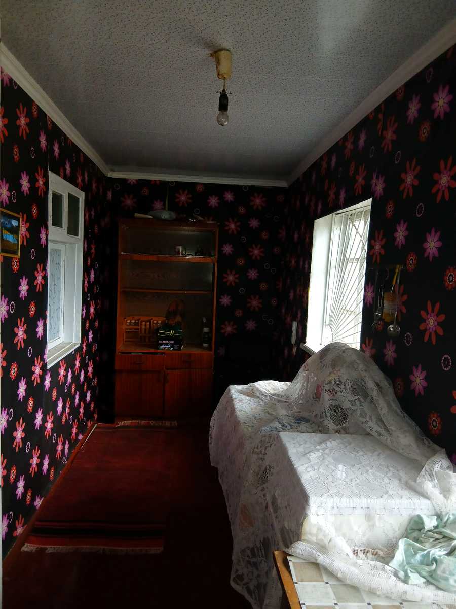 1858476293900008