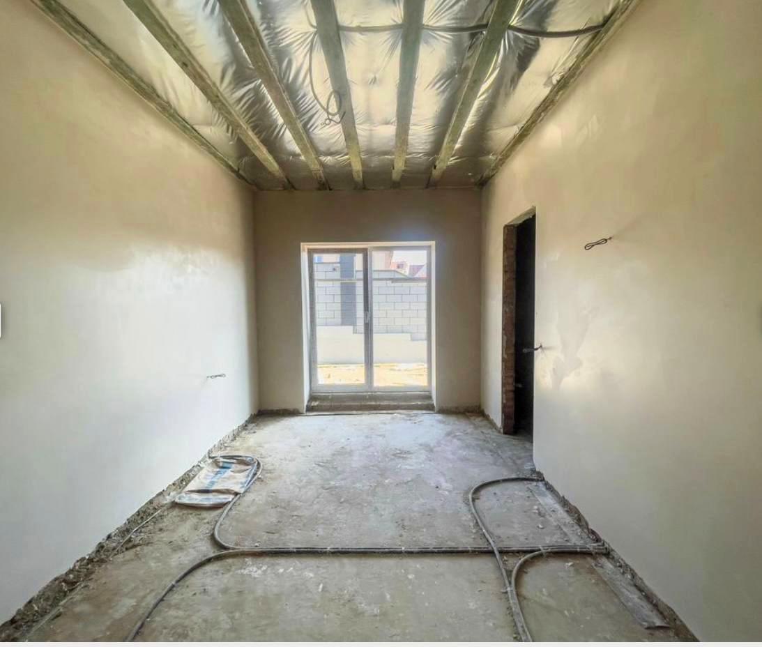 1858559118114438