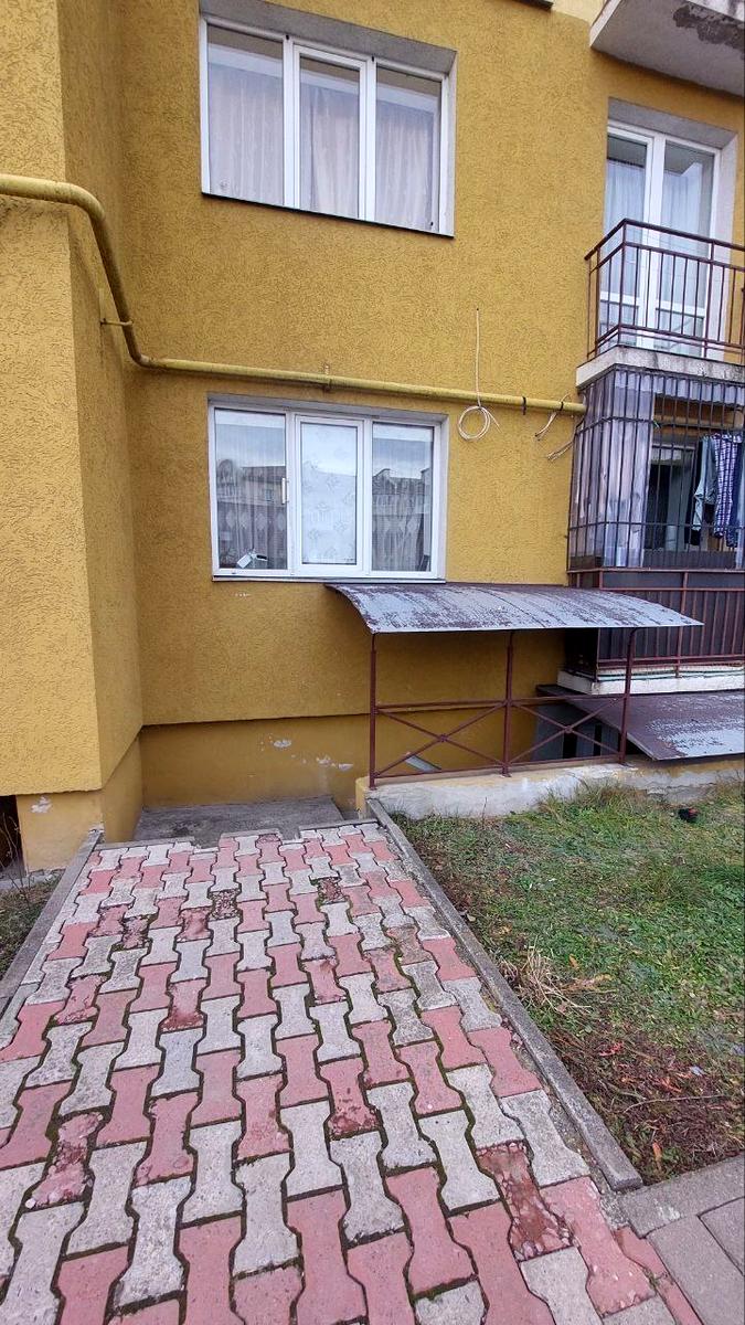 1858577023037580