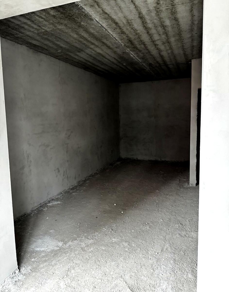 1858629867619559