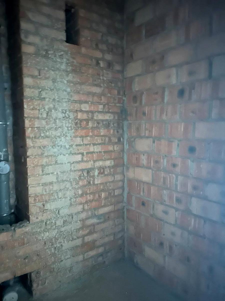 1858641210238664