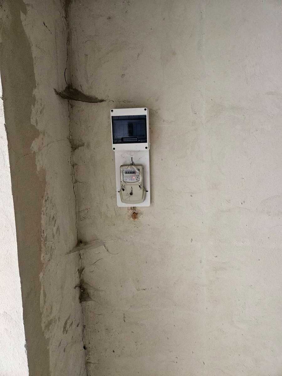 1858644434690815