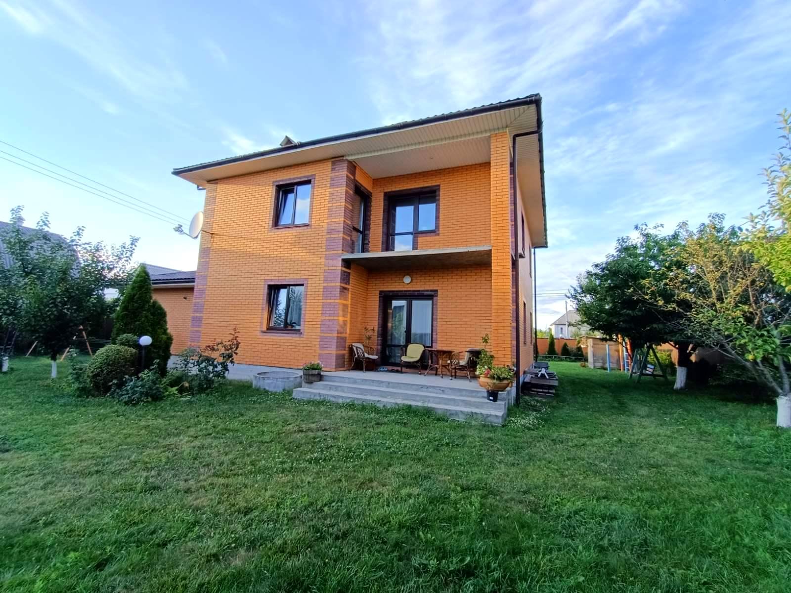 1858644621358779