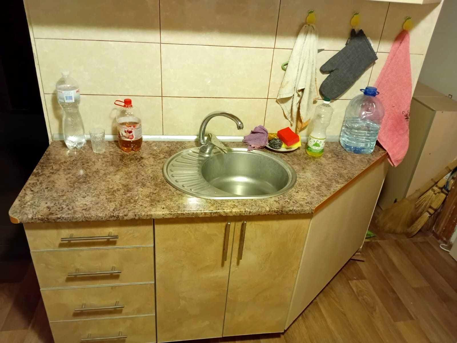 1858653125847340