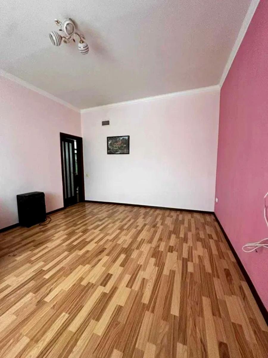 1858655492870638